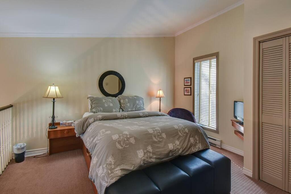 Charming Tremblant 1 Bedroom With Pool And Hot Tub Mont-Tremblant Exteriér fotografie