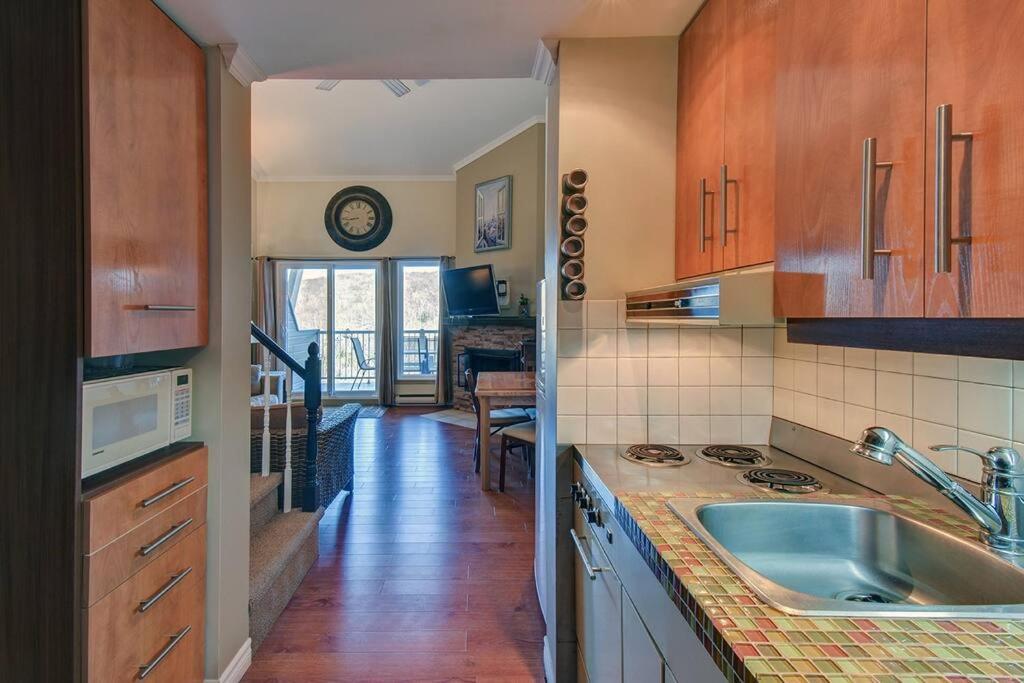 Charming Tremblant 1 Bedroom With Pool And Hot Tub Mont-Tremblant Exteriér fotografie