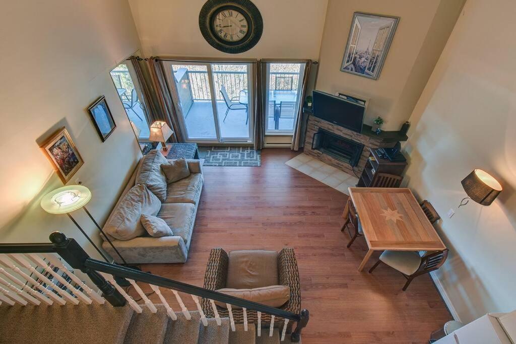 Charming Tremblant 1 Bedroom With Pool And Hot Tub Mont-Tremblant Exteriér fotografie